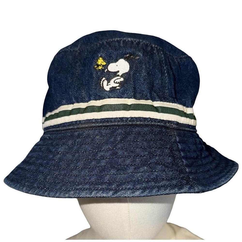 Vintage 90s/y2k Snoopy‎ Peanuts Blue Denim bucket hat